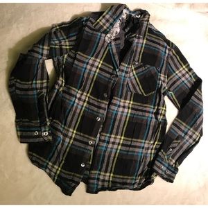 🌵 Shaun White boys plaid shirt